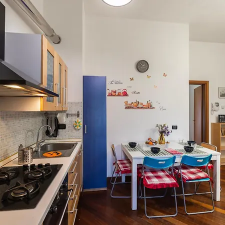 Apartment Indipendente In Bicocca Milan